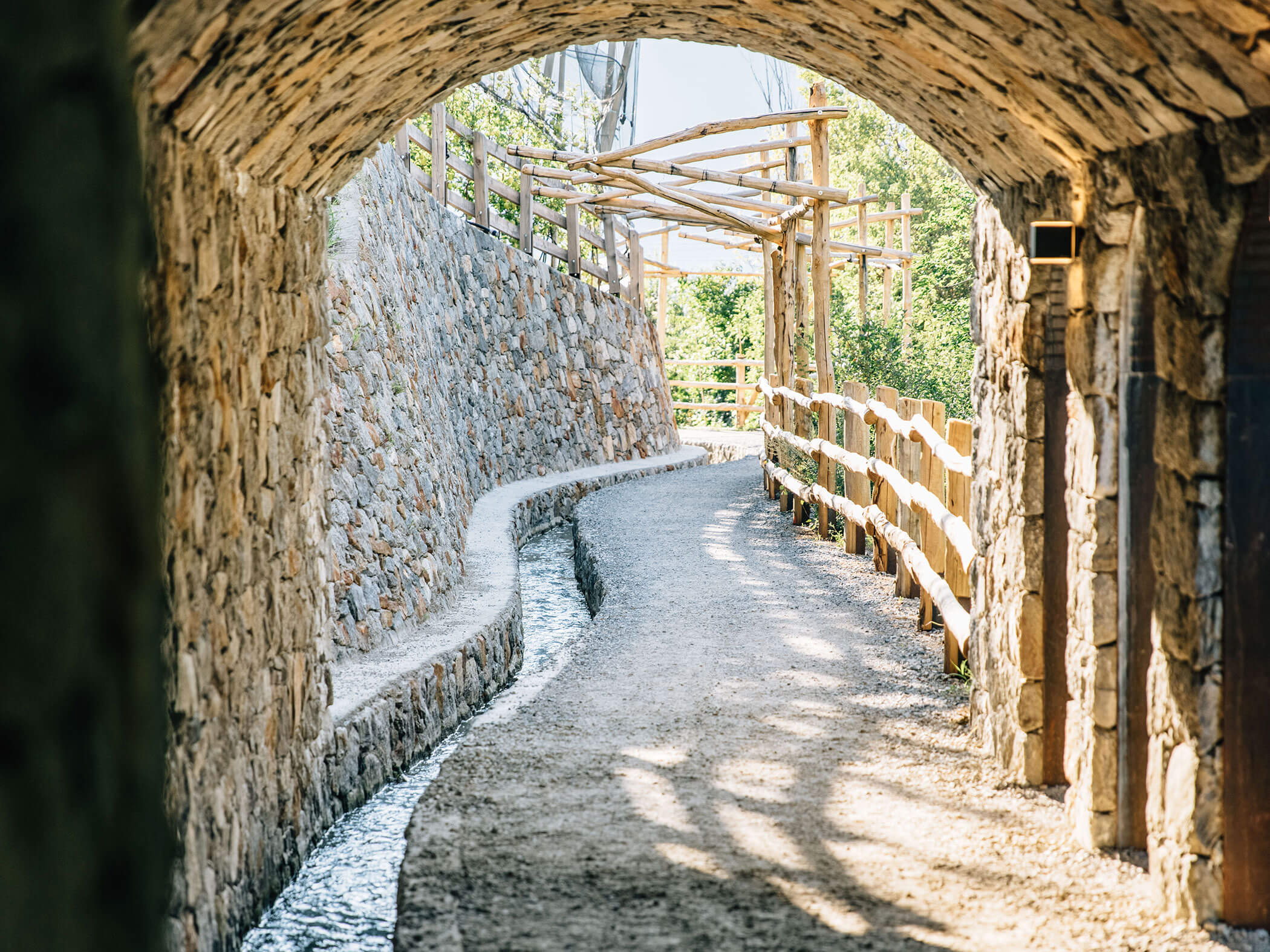 Escursione lungo la roggia