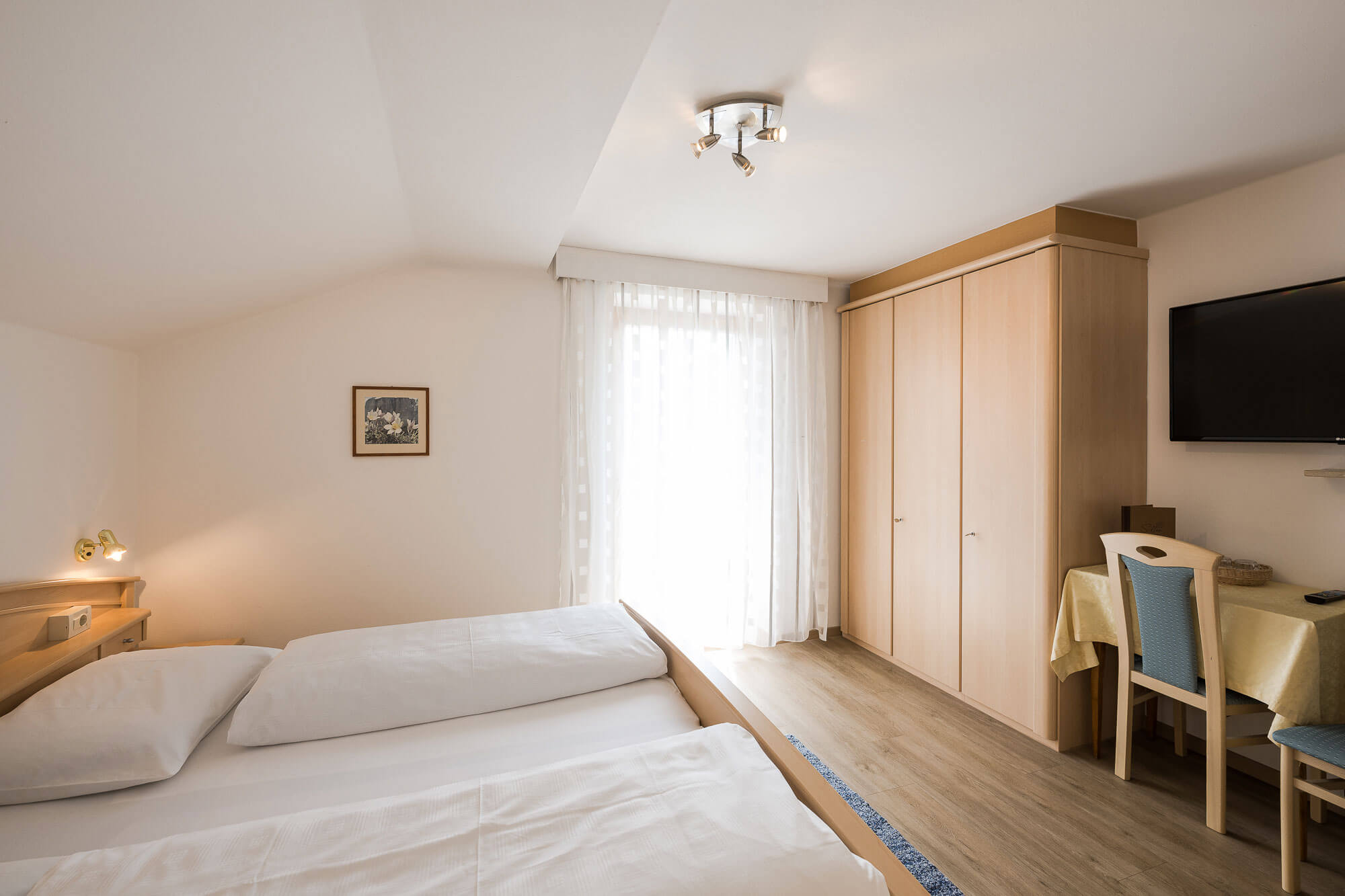 Camera da letto - camera doppia con balcone